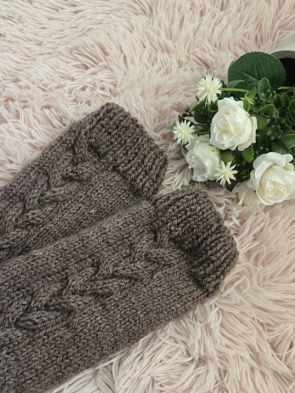 Handknit cabled pattern leg warmers One Size 14" 100% Merimo Wool Heather Brown